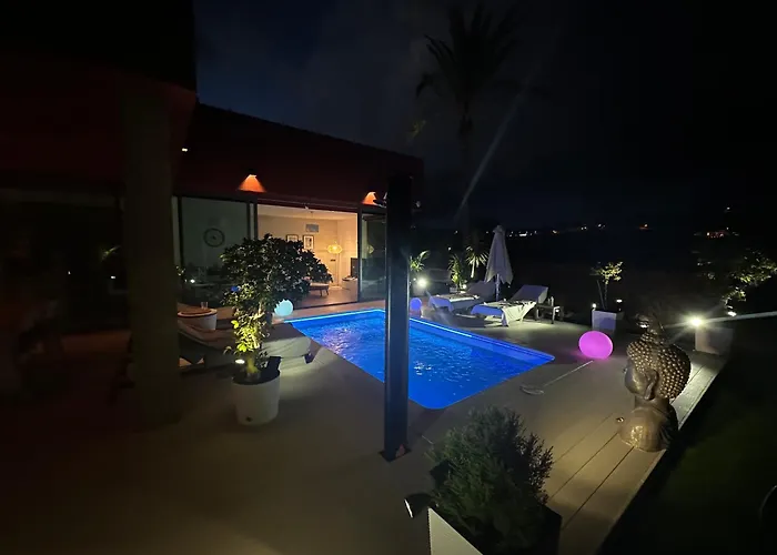 Villa Cooper